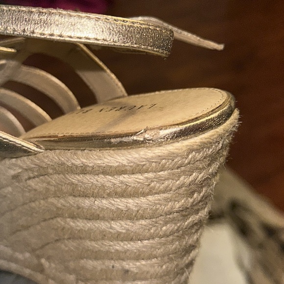 Lauren Blakwell - Picture 10 of 10